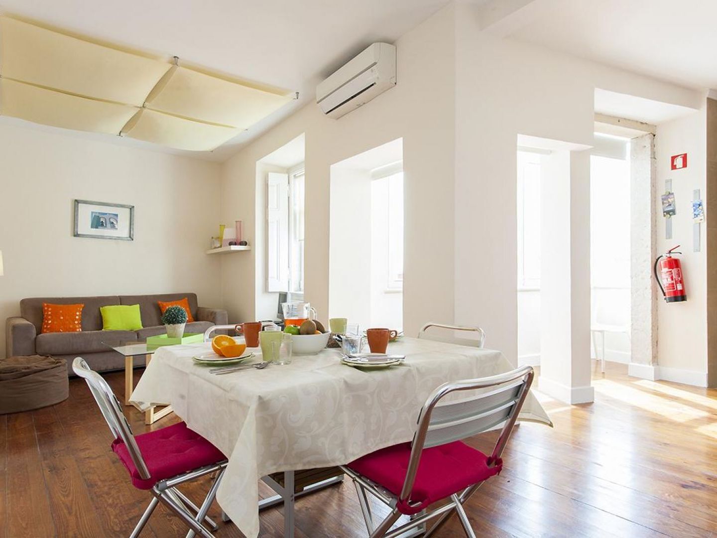 Joivy Spacious And Bright 1-Bed Flat With City Views In Lapa Lissabon